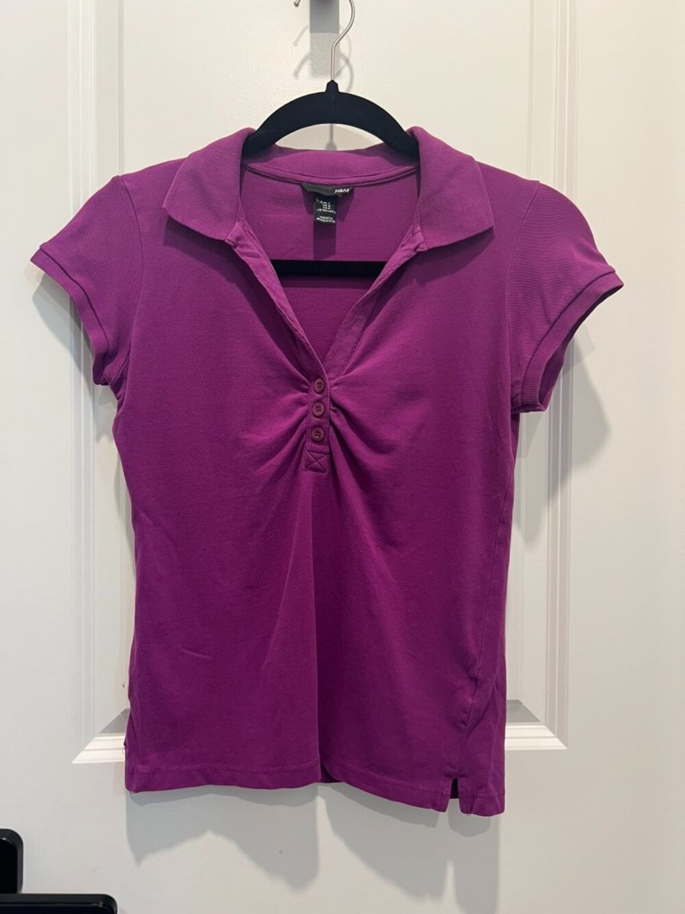 B💲3 💥♻ H&M Purple V-Neck Quarter Button Down Polo Blouse | Small | 0371